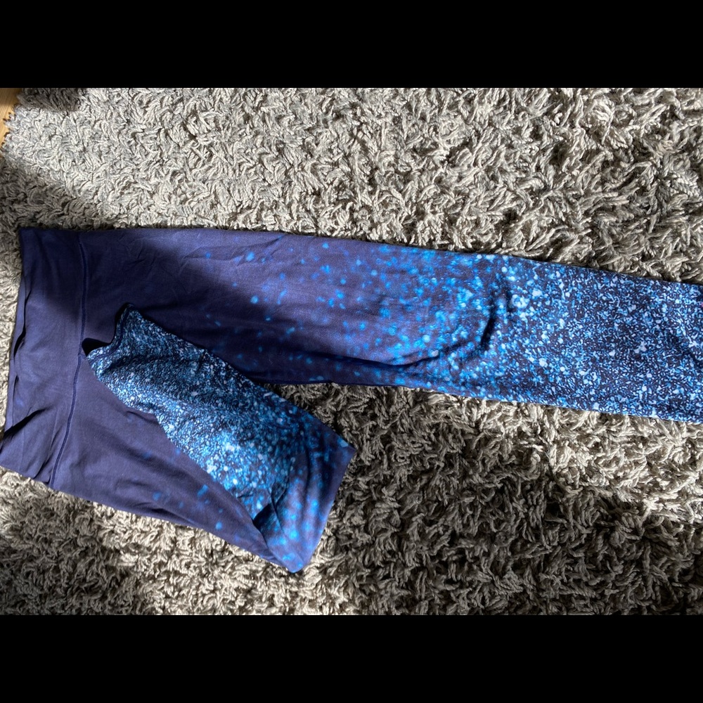 SOL & MANE yogas, excellent condition.